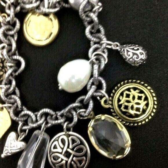 Chico's Charm Bracelet Faux Pearl Gold Tone - Picture 4 of 8